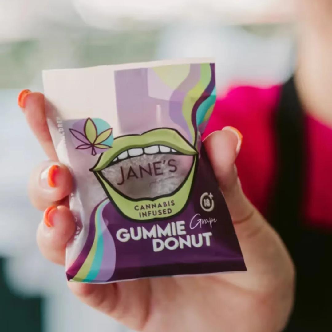 Janes Giant Donut Jellies 300mg THC 1's